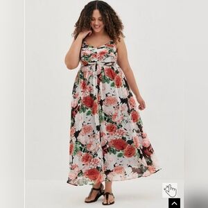 Torrid - pleated bodice maxi dress chiffon - size 1 (14/16)